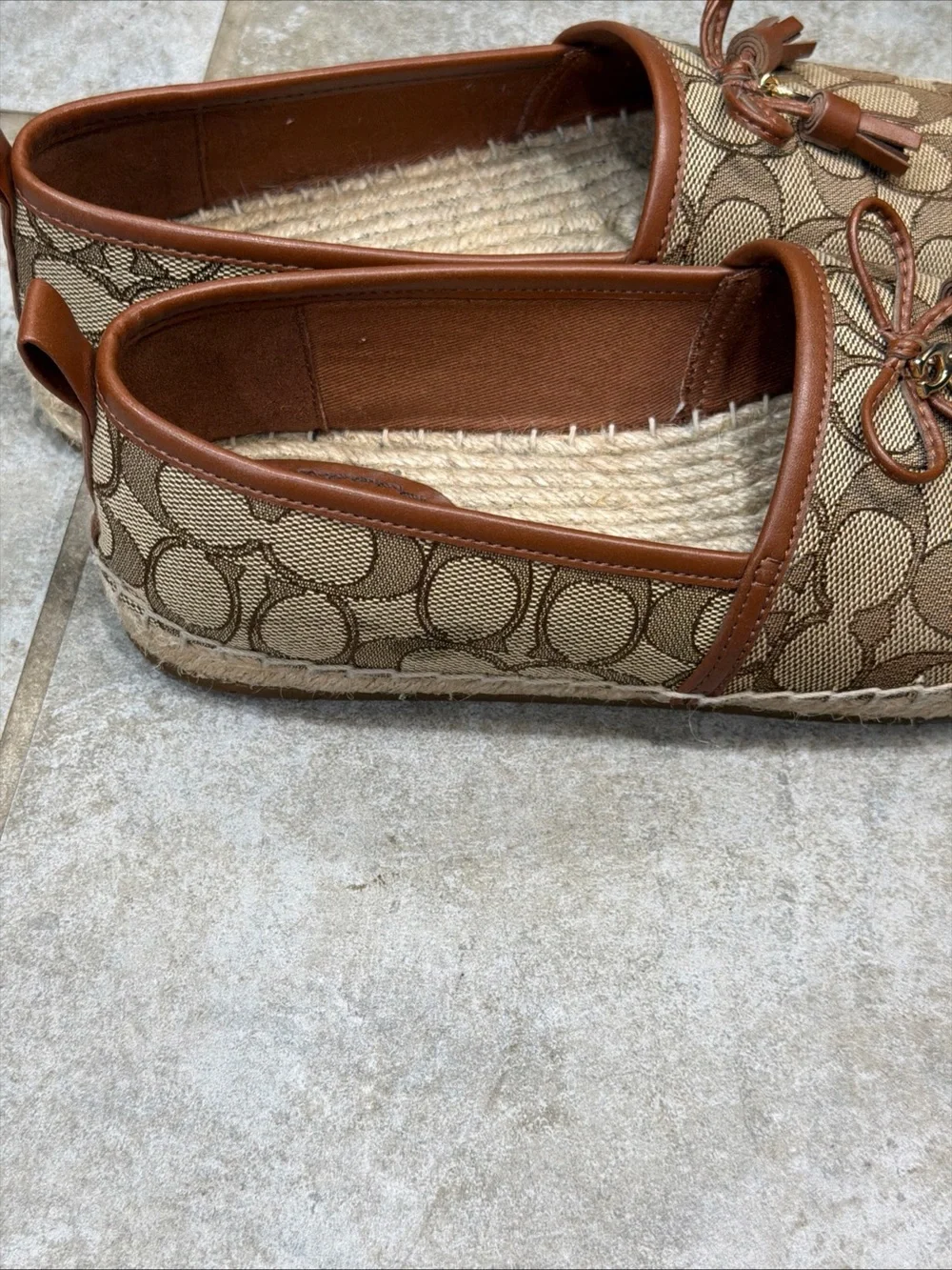 Coach Carson Espadrille Khaki/Saddle Size 7 Preowned